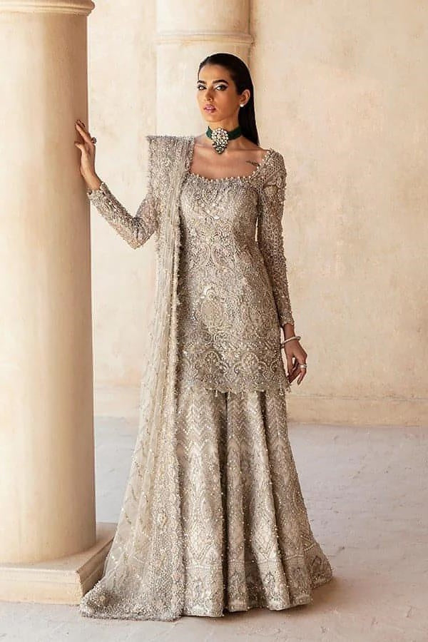 Latest Pakistani Nikkah Dresses Collection Available Online Pakistani Designer Dresses Latest Pakistani Nikkah Dresses Collection Available Online Pakistani Designer Dresses