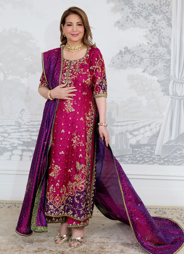 farah talib aziz pink dress Farah Talib Aziz