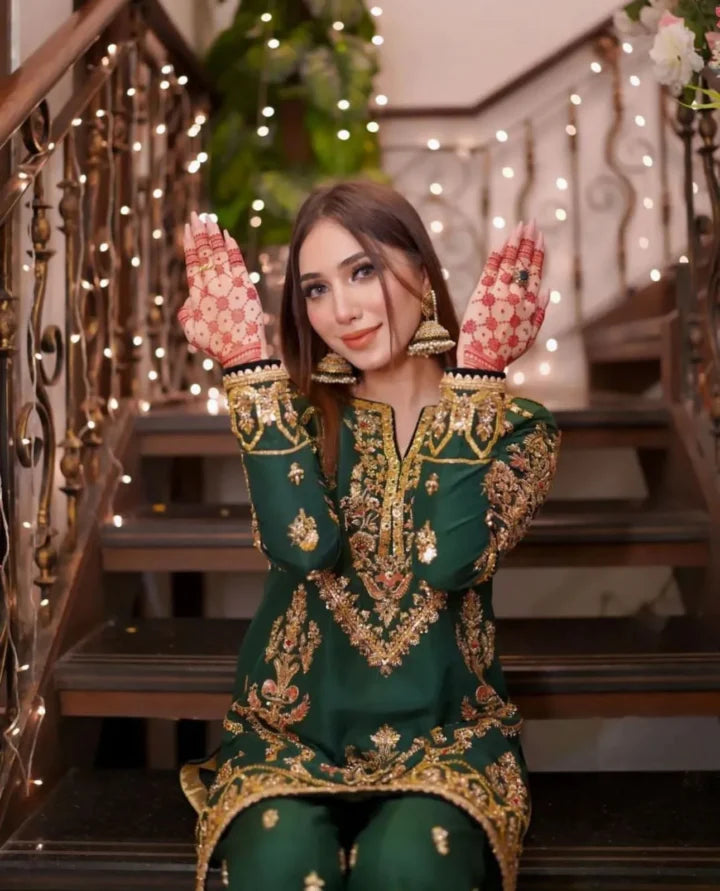 mehndi dress design Simple outfit ideas for friends/cousins mehndi function | Dress design ideas for mehndi function | Mehndi dress Designs | Wedding wear