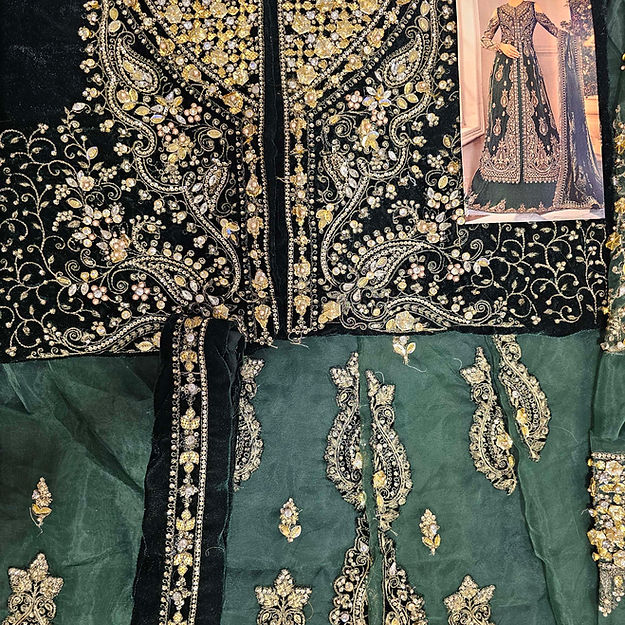maria b bd-2904 emerald green Pakistani indian wedding bridal dresses usa uk mehndi nikkah outfits Pakistani Designer Dresses maria b bd-2904 emerald green Pakistani indian wedding bridal dresses usa uk mehndi nikkah outfits Pakistani Designer Dresses