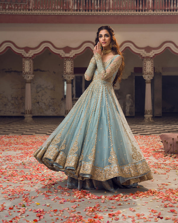 Ahlah Pakistani indian bridal wedding dress mehndi nikkah suit usa uk australia canada europe Germany bridesmaid trending dresses guest luxury womens wear gift for her pakistani indian designer dreses
