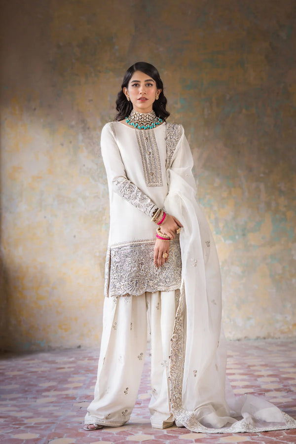 Hoorain - Erum Khan farshi salwar kameez white punjabi style suit pakistani indian wedding dress