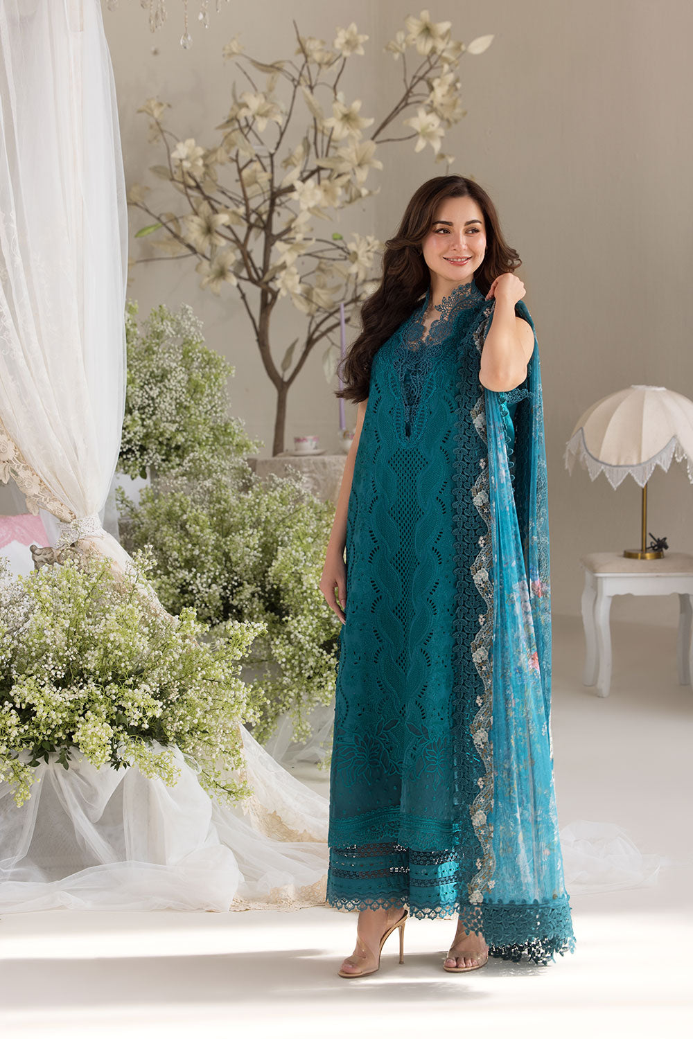 Design 2A Luxury Lawn 2025 Unstitched L25-2A – Pakistani Designer Dresses