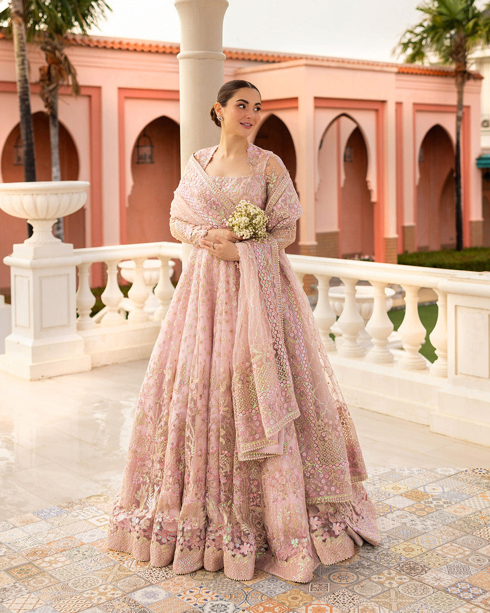 Ruzova Pakistani Indian wedding bridal dress mehndi nikkah suit L / 5.8 ft