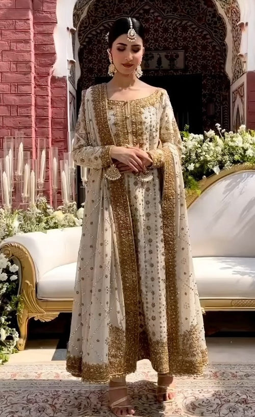 Pakistan Bridal Dresses online in USA, UK Pakistani Designer Dresses Pakistan Bridal Dresses online in USA, UK Pakistani Designer Dresses