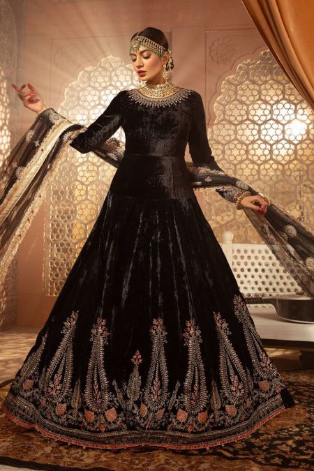 Maria B Wedding Dress Velvet Maxi Long Frock style VEL-20-104-Black