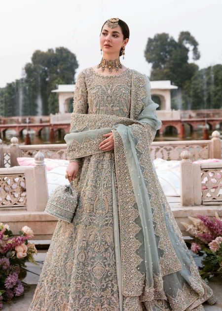 Saleha Kanwal Malik pakistani designer dresses 