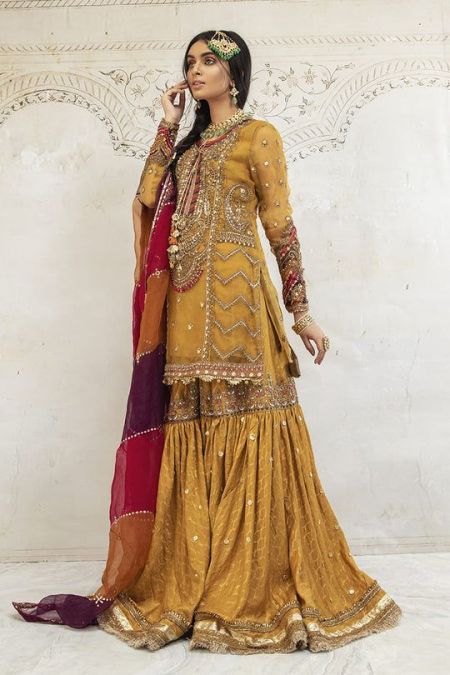 Mustard Yellow Mehndi dress for pakistani wedding gharara style