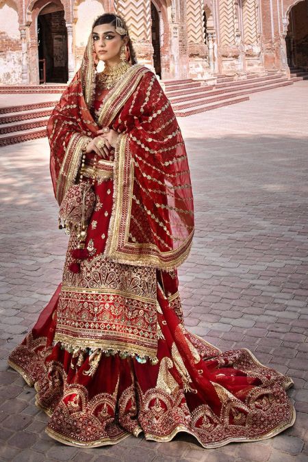 Red Outfit Pakistani Dress for wedding luxury sharara Biya Begum