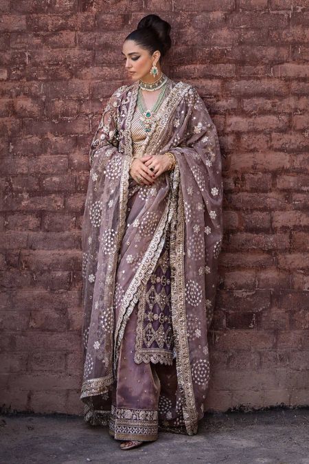 Latest Pakistani wedding gown Dress Trouser Style talia