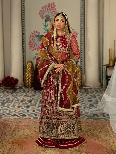 Traditional maxi Pakistani wedding dress with dupatta Ayna