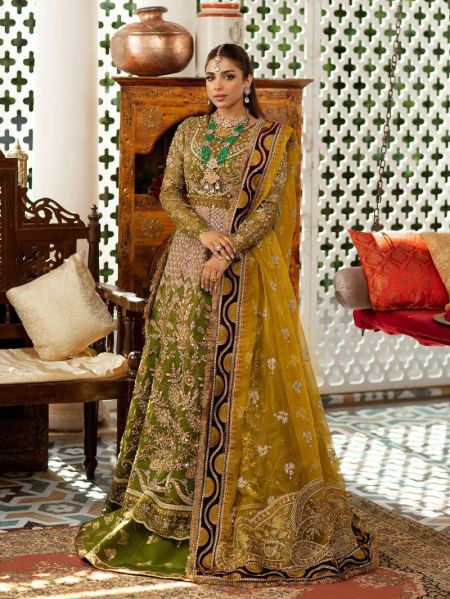 Luxury Pakistani wedding dress in maxi frock style with lehenga Mehndi
